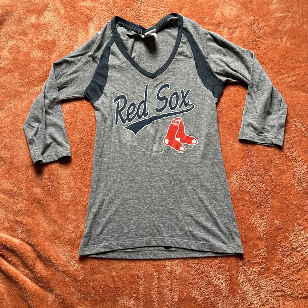 Red Sox 3/4 sleeve baseball tee size m